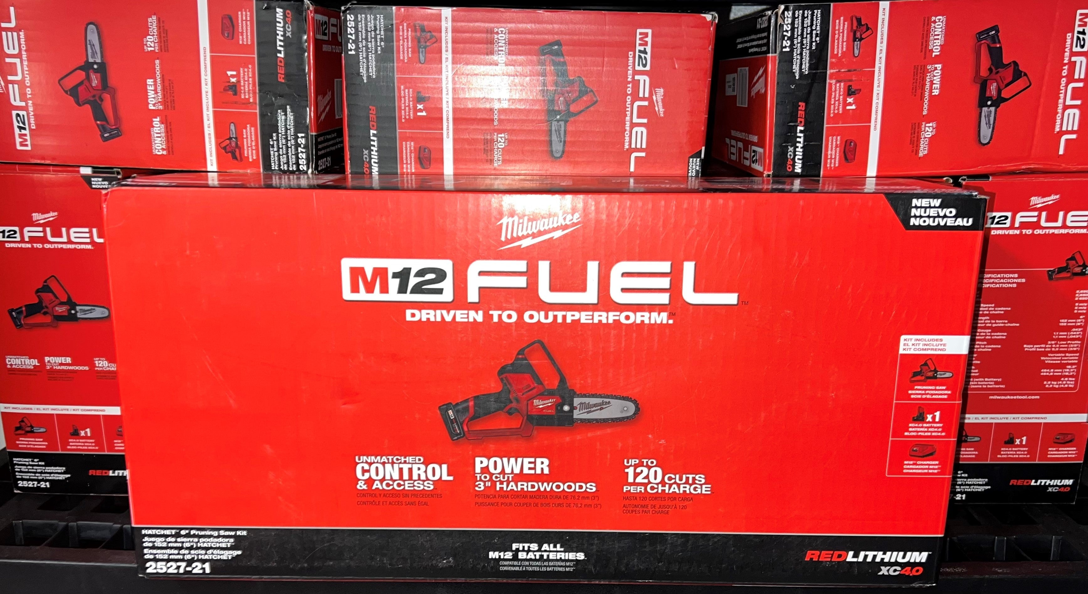 Milwaukee M12 Fuel HATCHET 6